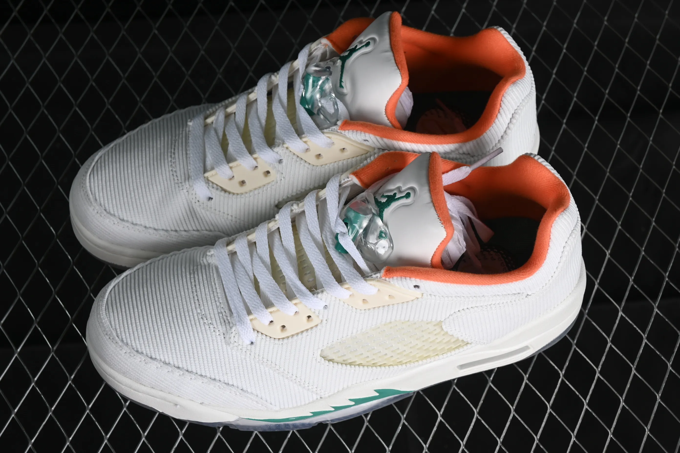 All categories Air Jordan Jordan series basketball shoes Air Jordan 5 Z version Air Jordan 5 Low AJ5 Joe 5 corduroy white orange green CW4204-100